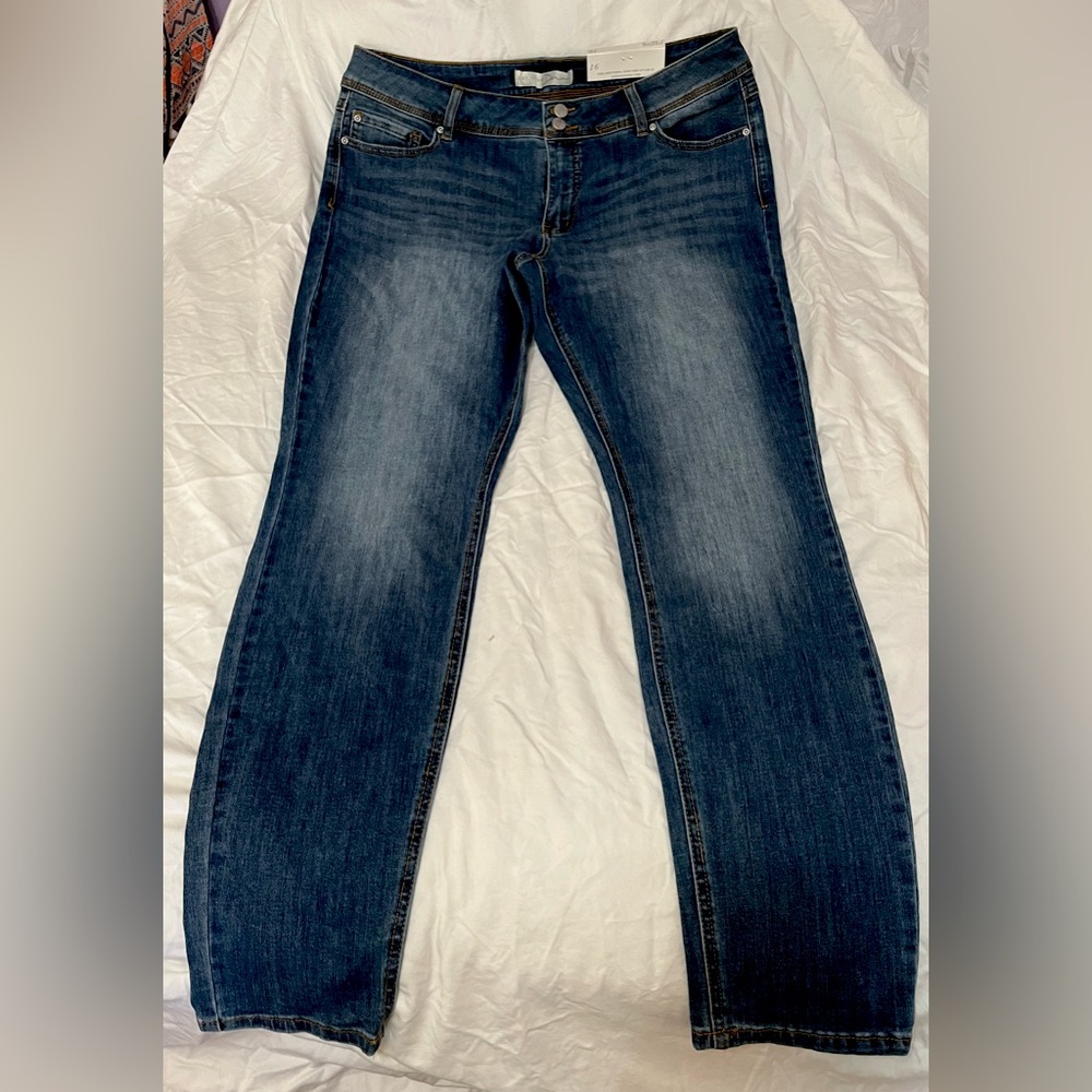 New Denim Jegging Jean Size 16